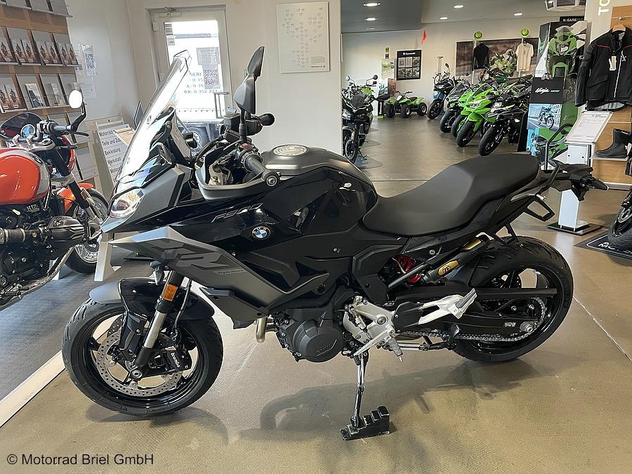 BMW F 900 XR 