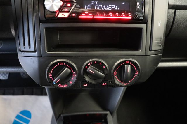 Fahrzeugabbildung Volkswagen Polo IV Comfortline|SERVO|KLIMA|ELK.FENSTER|TÜV