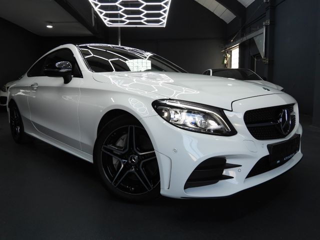 Mercedes-Benz C 300 COUPE/AMG-LINE/NIGHT-PAKET/PANO