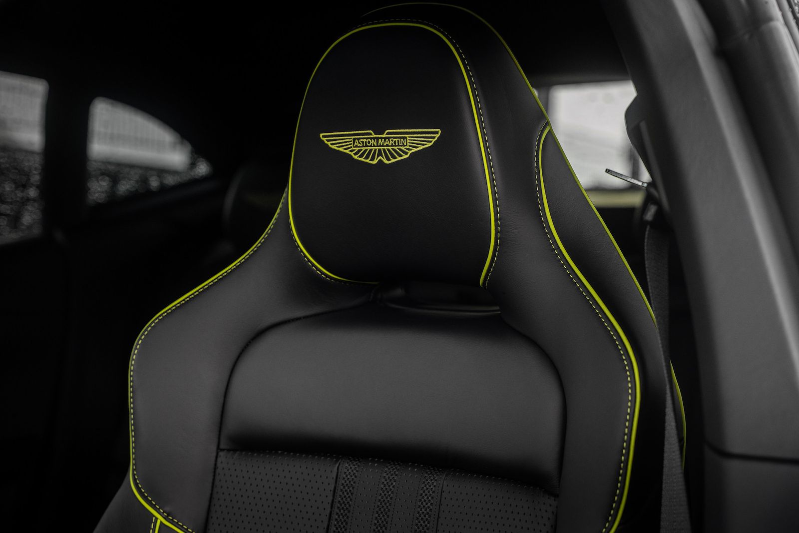 Fahrzeugabbildung Aston Martin DBX 707 AMR24 NEW MODEL!!|BOWERS&WILKINS|CERAMIC