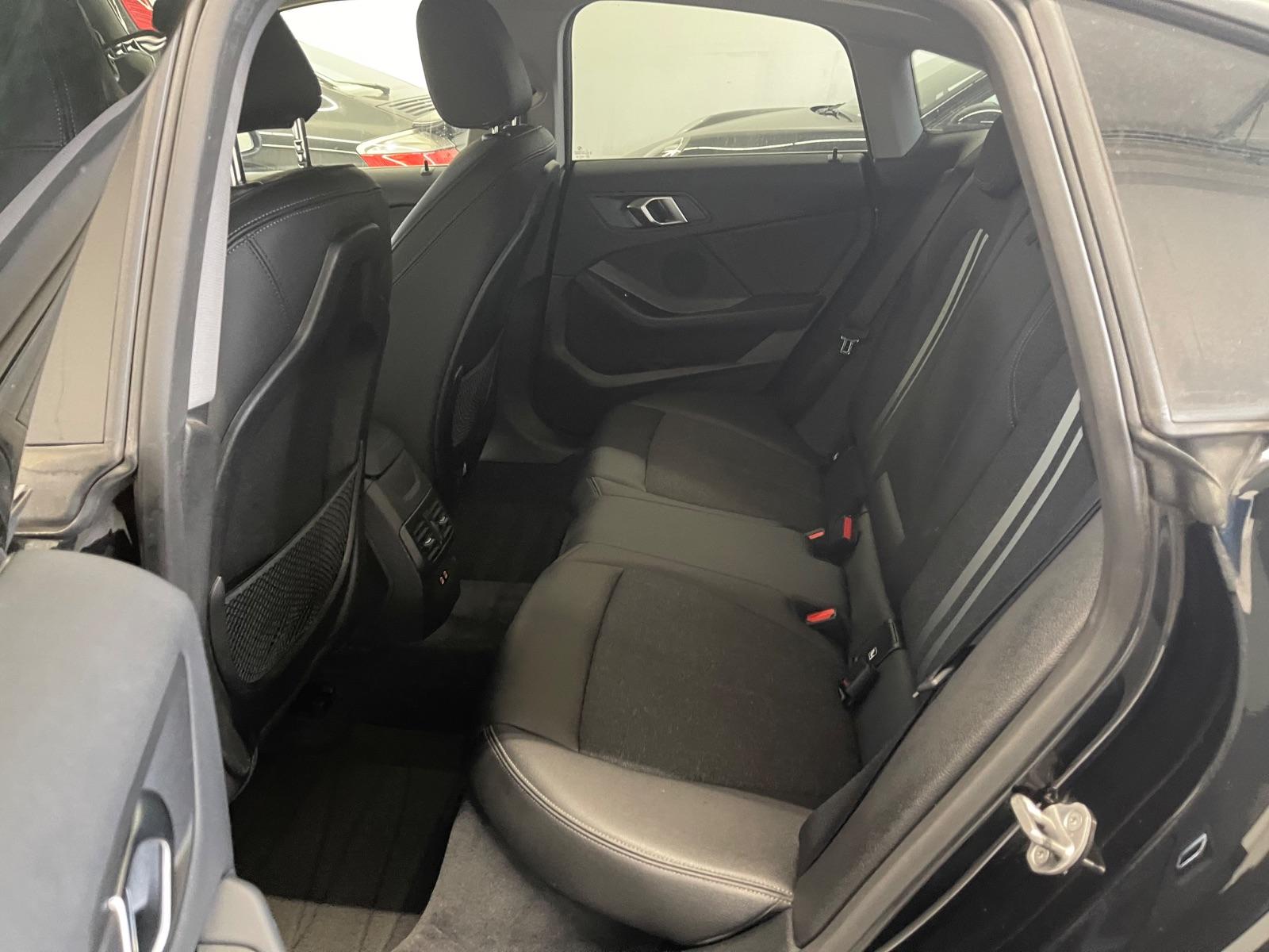 BMW 216d Gran Coupe *LED*NAVI*Live Cockpit*SHZ*PDC*A