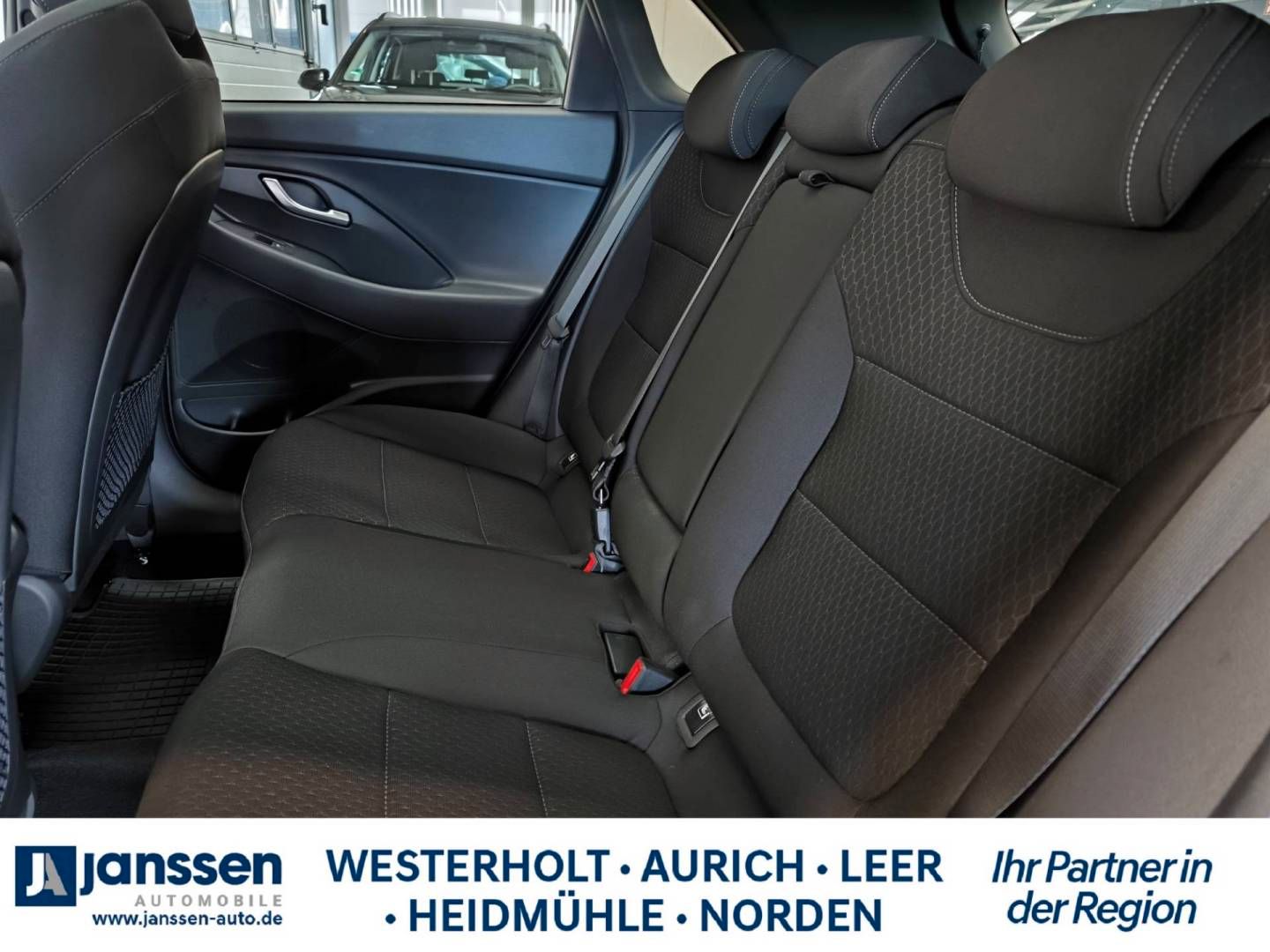 Fahrzeugabbildung Hyundai i30  N LINE Komfort- Paket Navi