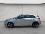 Hyundai i30 1.0 T-GDI 48V-Hybrid Trend GJR LED SHZ - Hyundai i30 Gebrauchtwagen in Kiel
