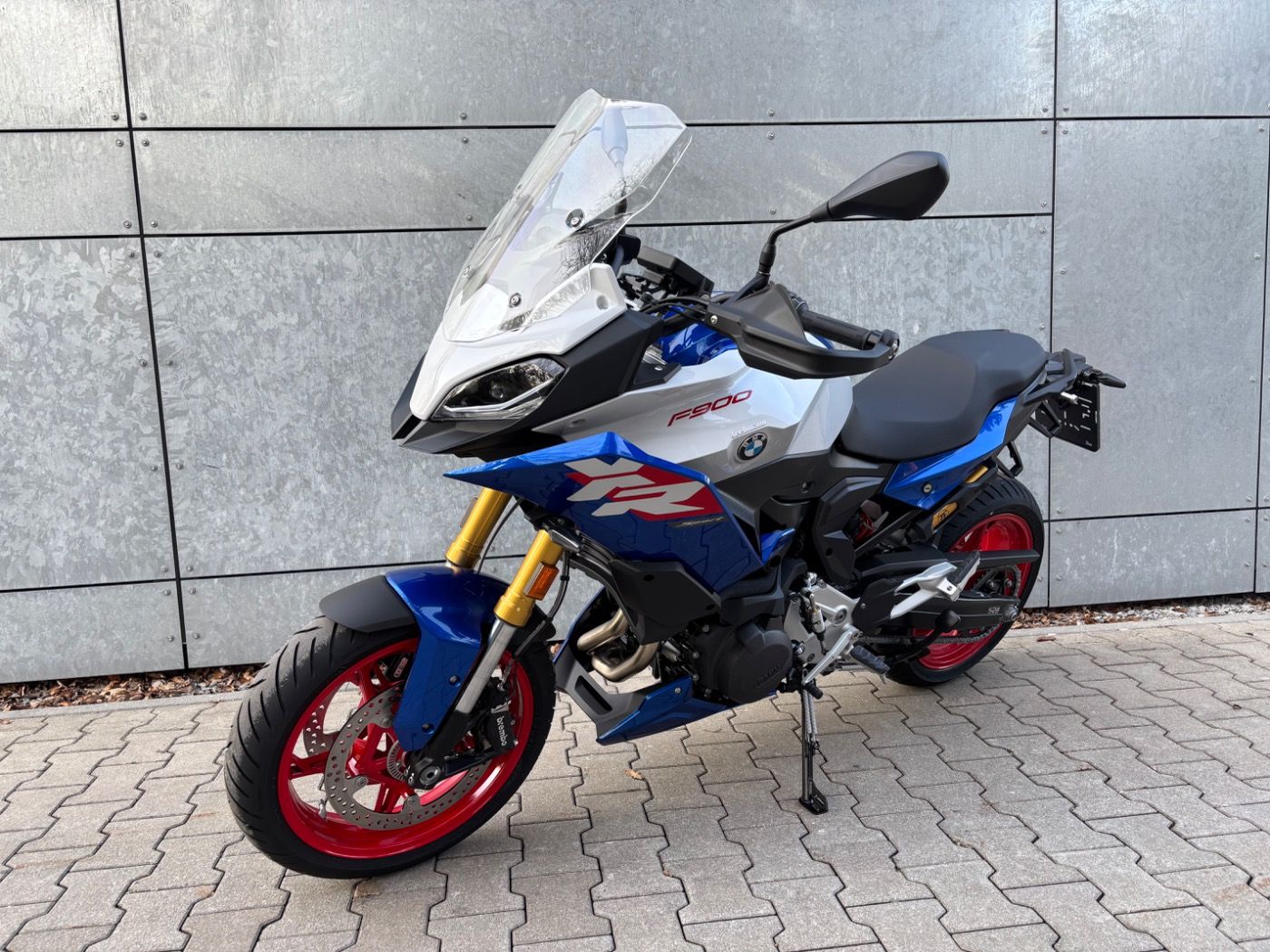 Fahrzeugabbildung BMW F 900 XR Style Sport