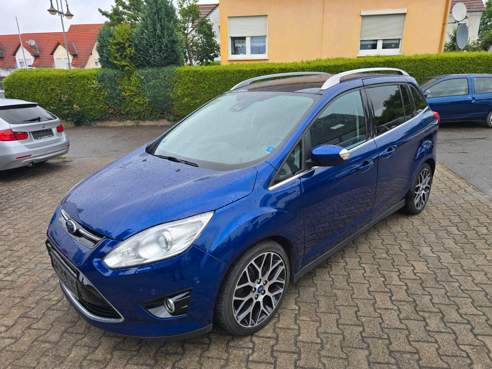Ford Grand C-Max Titanium