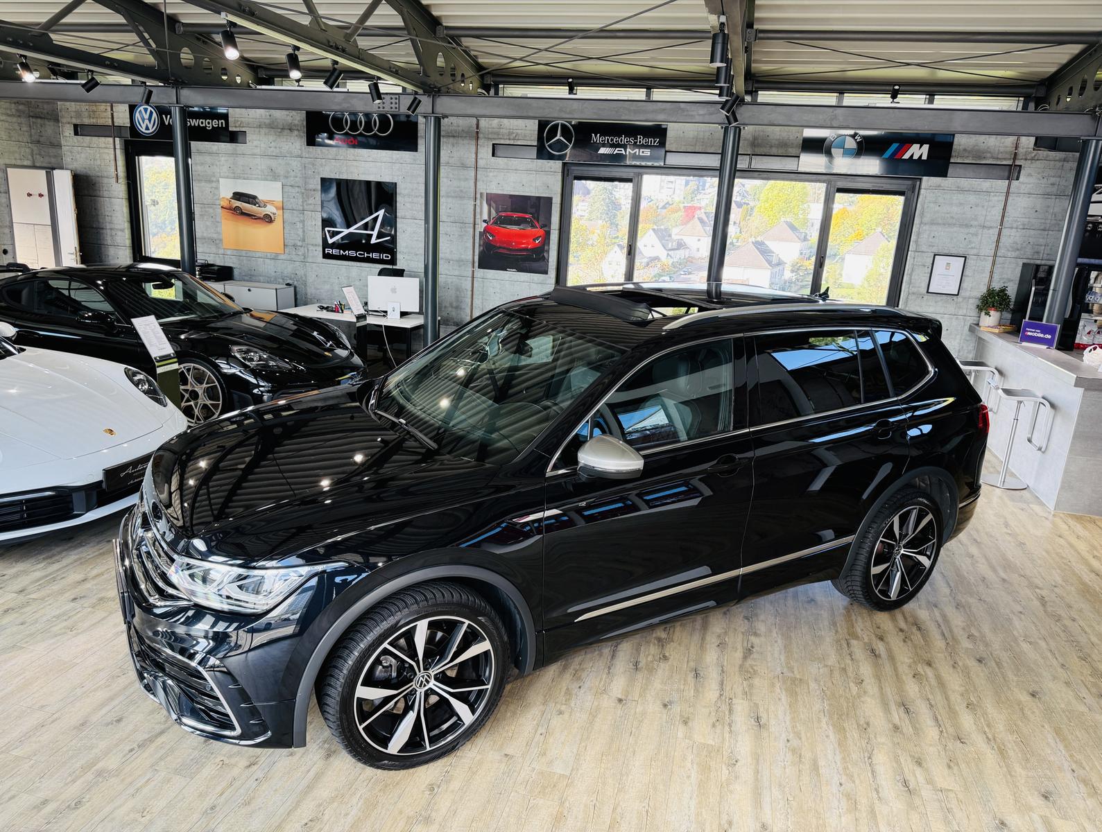 Volkswagen Tiguan Allspace R-Line 4Motion*7-SITZER*PANO*ACC