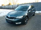 Skoda Rapid Spaceback Drive - graue Skoda Rapid