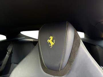 صورة مصغرة 18 لـ 2021 Ferrari ROMA
