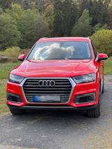 Audi Q7 e-tron quattro Matrix LED Leder Virtual Cockp - : Rot, Plug-In Hybrid, Geländewagen