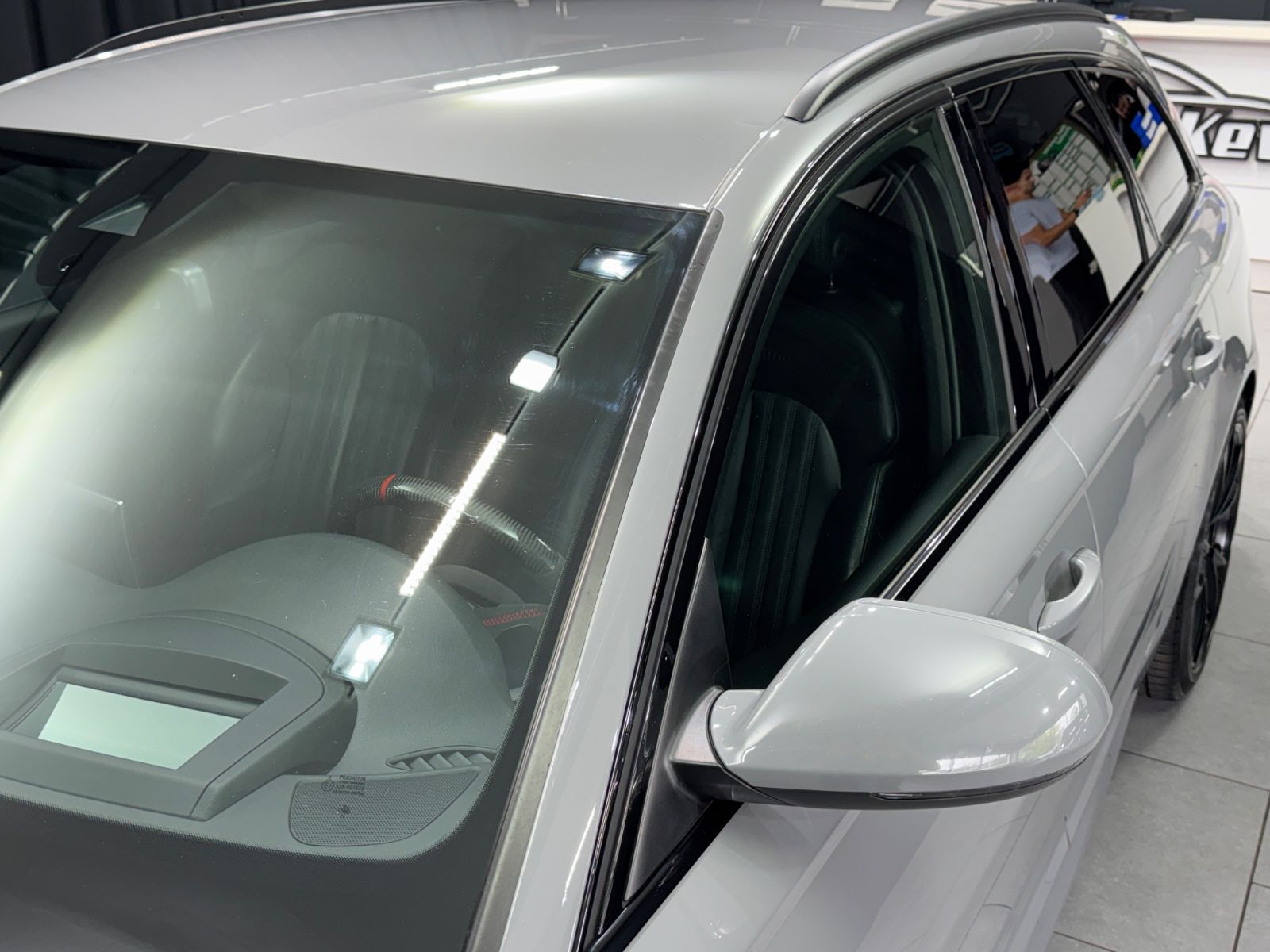 Fahrzeugabbildung Audi A6 Avant 3.0 TDI competition |BOSE|HuD|MATRIX