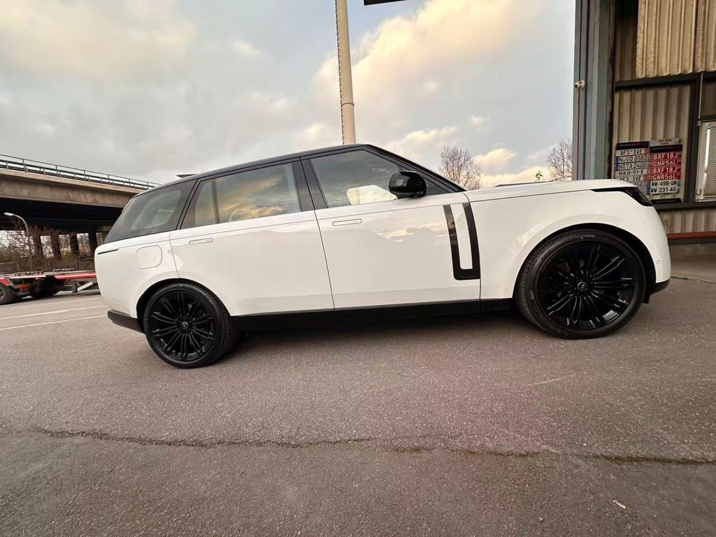 Image of Land Rover Range Rover
