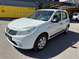 Dacia Sandero Live 1.2 / TÜV NEU/ KLIMA/ 1 HAND - gebrauchte Dacia Sandero aus dem Jahr 2012