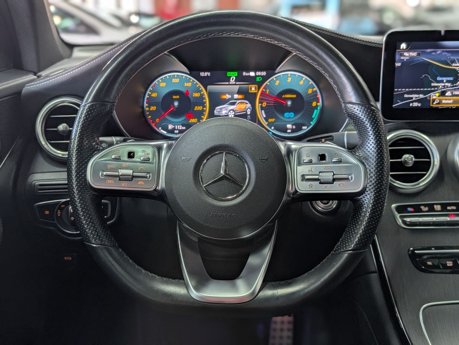 Fahrzeugabbildung Mercedes-Benz GLC 300 de AMG 4Matic PANO LED HUD ACC AMBI VIRT