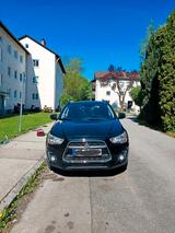 Mitsubishi ASX 1.8 DI-D+ 2WD ClearTec Intense Intense - Mitsubishi ASX mit Diesel-Antrieb: Geländewagen, 1.8