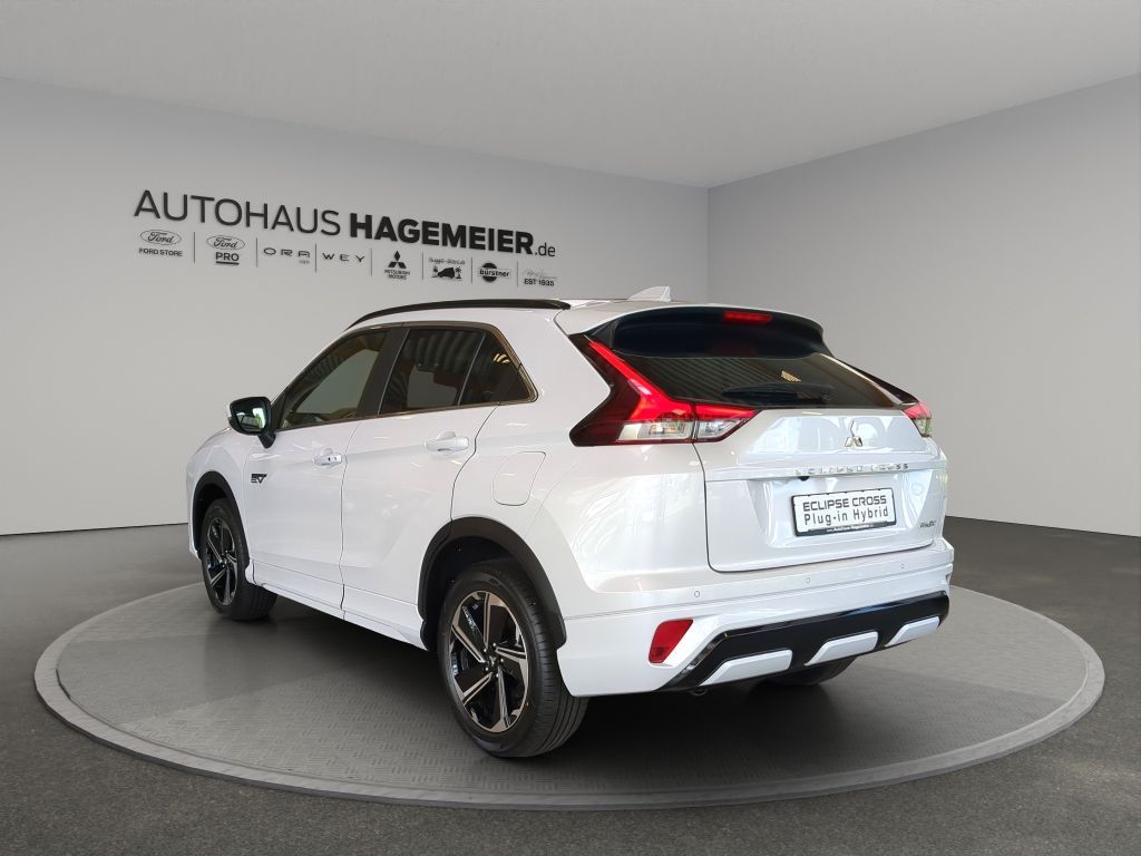 Fahrzeugabbildung Mitsubishi Eclipse Cross 2.4 PHEV 4WD Select