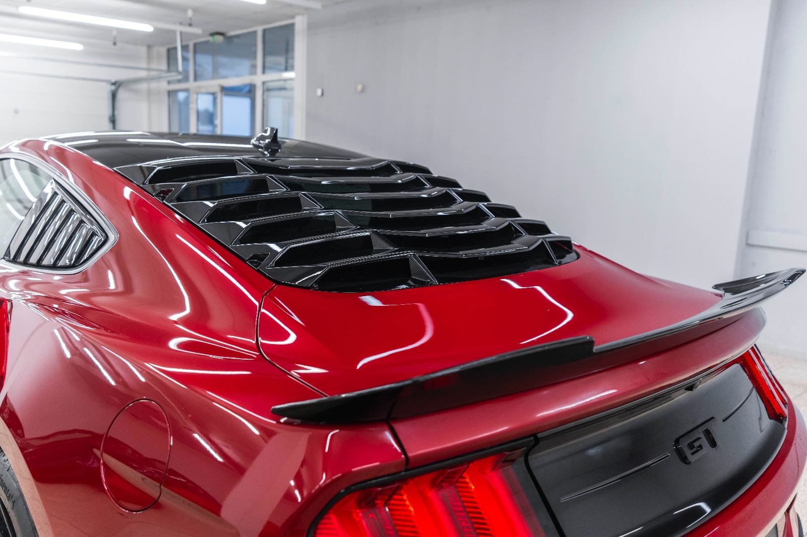 Fahrzeugabbildung Ford Mustang GT 5.0L LED KAM CARPLAY TOTW PDC ROTI