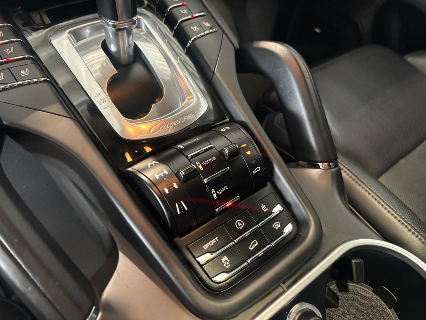 Porsche Cayenne S Diesel*AHK*Standheizung
