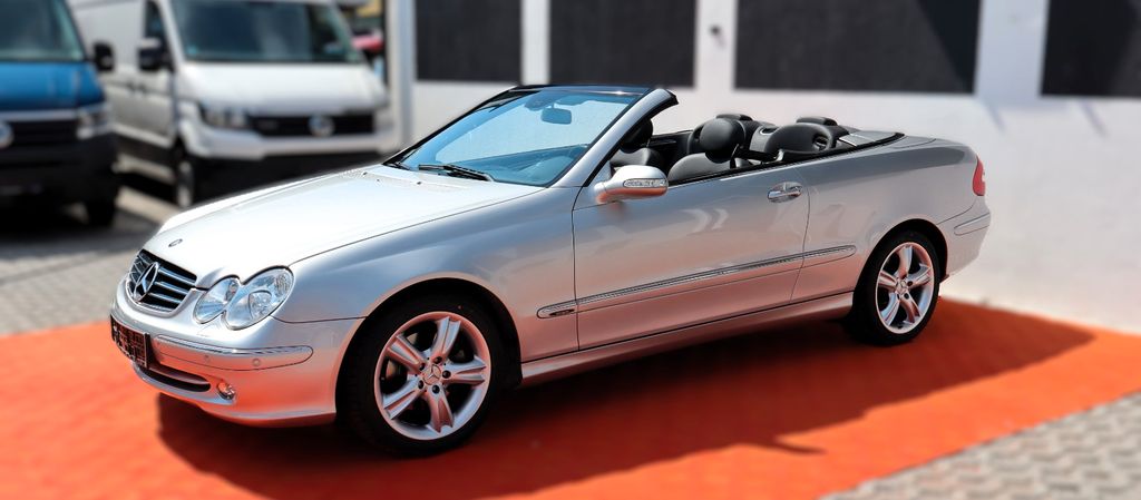 Mercedes-Benz CLK 320