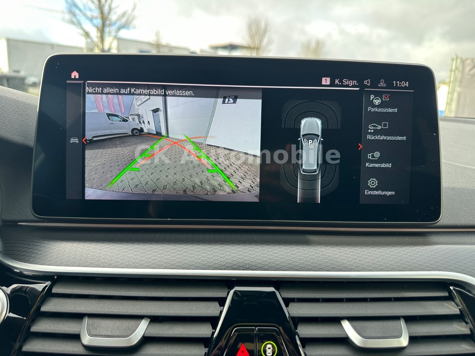 Fahrzeugabbildung BMW 520dxDrive Touring M-Sport/Laser/Head-Up/ACC/AHK