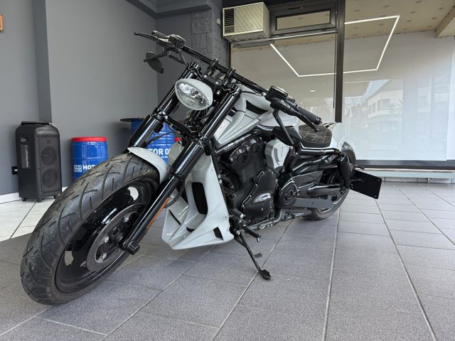 Harley-Davidson Night Rod Custom Umbau, Airride, 260er Hinterrad