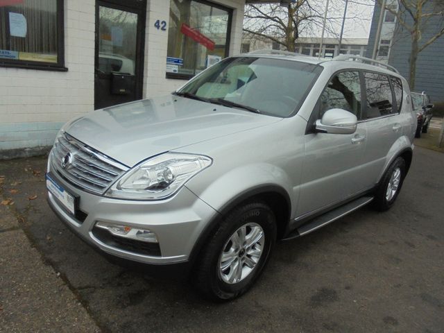 Ssangyong REXTON 2.0D  4WD"KLIMATR.-LEDER-7SITZER"