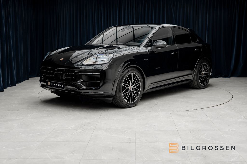 Porsche Cayenne Coupe E-Hybrid SportDesign PASM P-Disp