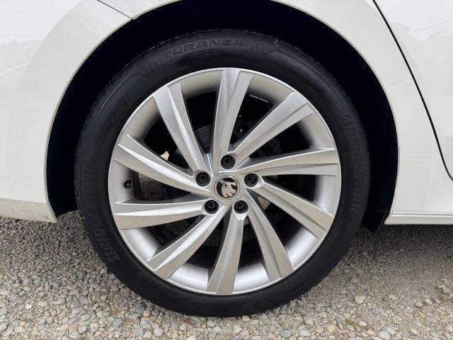 Skoda Octavia Combi Style