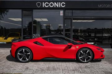 2021 Ferrari SF90 照片 8
