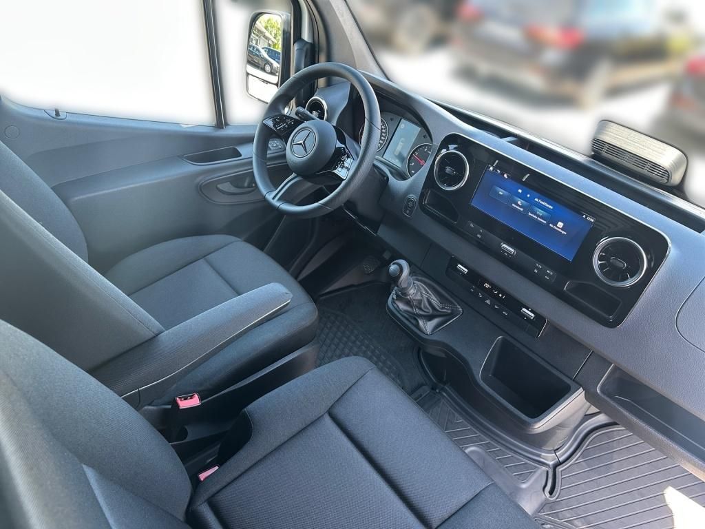 Fahrzeugabbildung Mercedes-Benz Sprinter 315 CDI Kasten BASE L2H2 AHK KAM SpurA