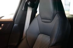 PORSCHE Cayenne GTS Coupé | Leichtbau Sport-Paket PORSCHE Cayenne GTS Coupé | Leichtbau Sport-Paket