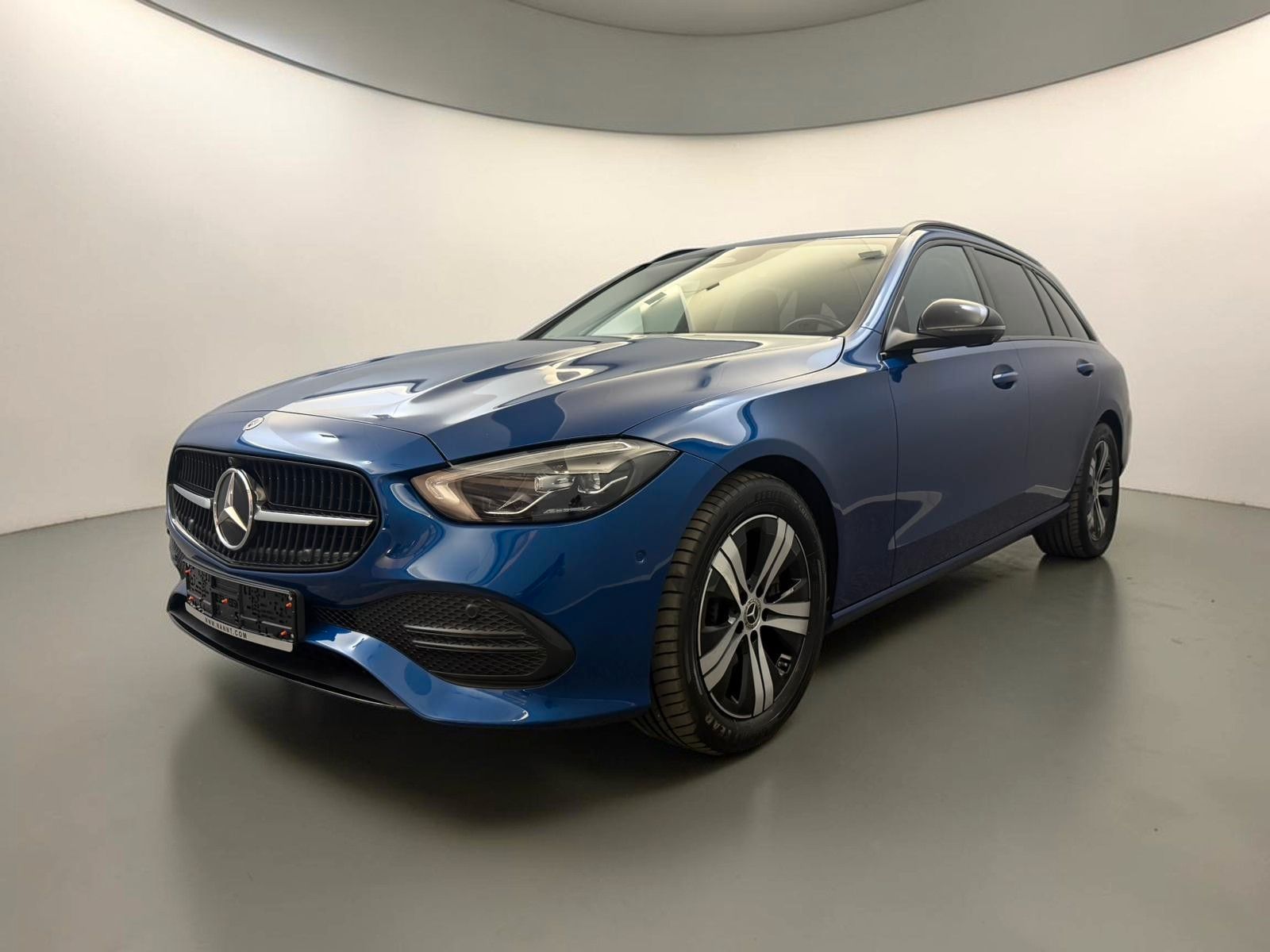 Mercedes-Benz C220d T 2x Avantgarde DISTR+*LED*AHK*360*MASSAGE