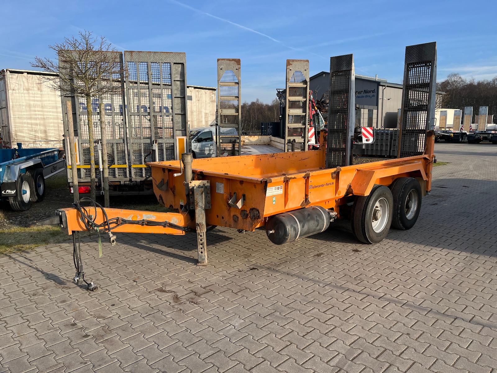 Fliegl TTS 89 Tandem Tiefbett 4m Anhänger