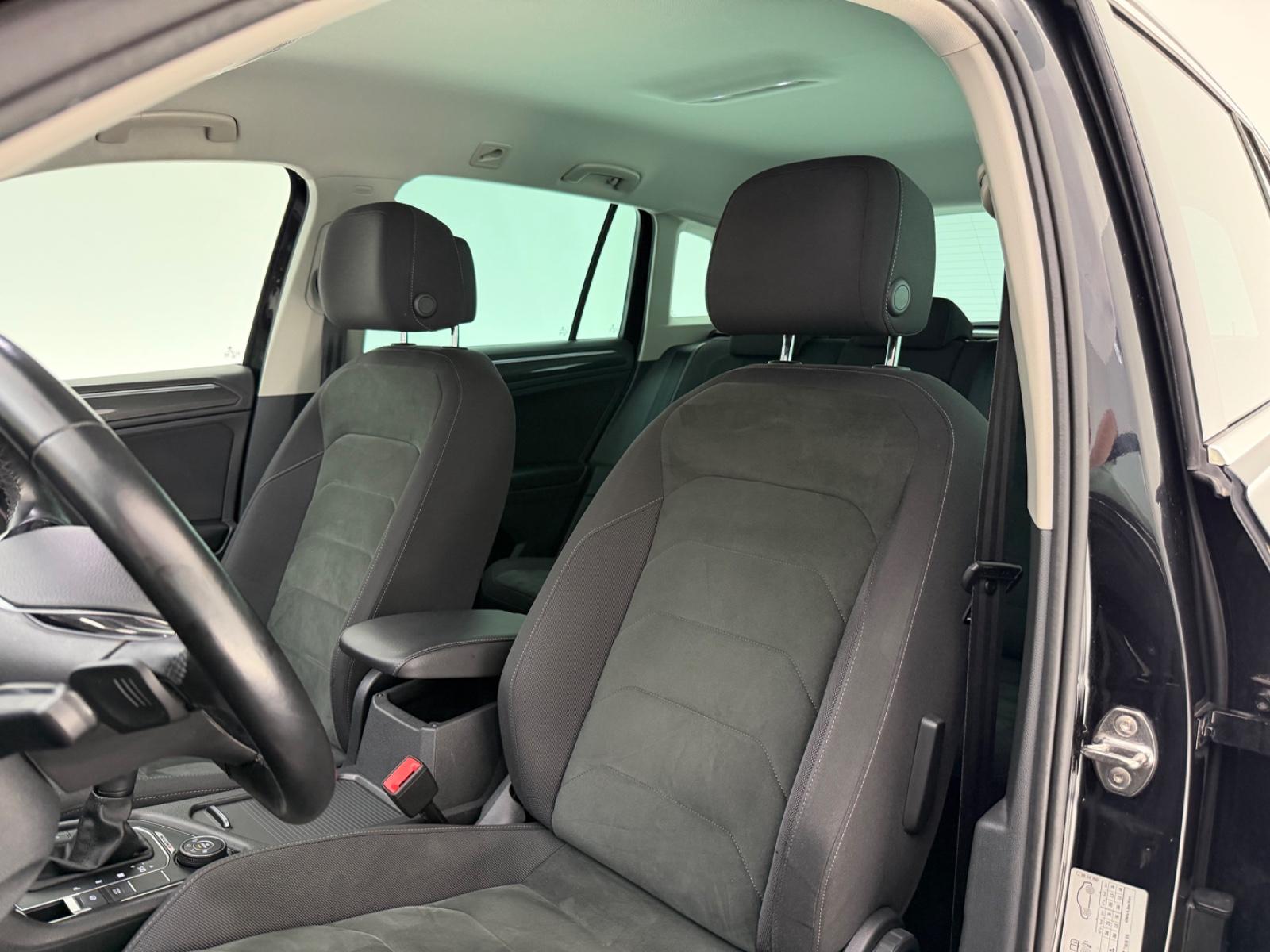 Volkswagen Tiguan 4Mo.*HIGHLINE*R LINE-LED-HUD-R.KAM-KEYLES, миниатюра 23