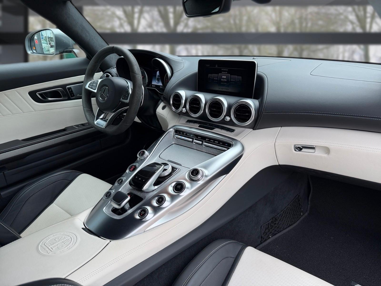Mercedes-Benz AMG GT C bildhübscher Roadster mit Garantie