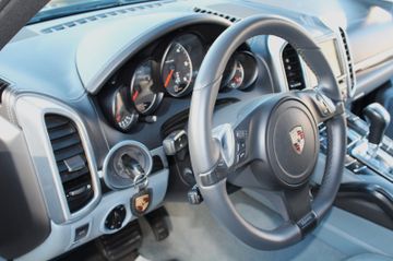 Porsche Cayenne - 11