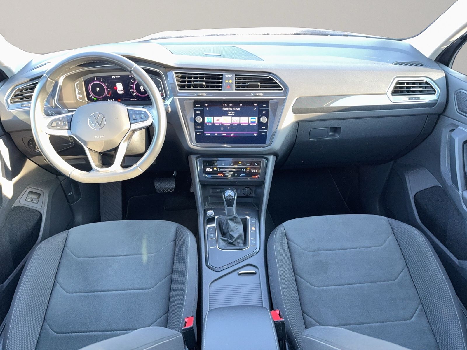 Tiguan Elegance 1,4 l eHybrid, Pano, Easy open&c