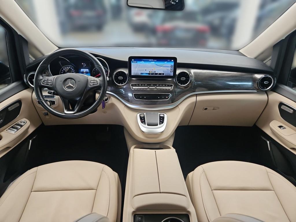 Mercedes-Benz V 250 Avantgarde Edition lang 4x4 Tisch Kühlfach