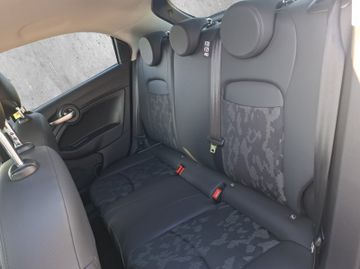 Fiat 500X Cross 1.5 GSE Kam.+KeyLess+Navi+SHZ+2xKlima