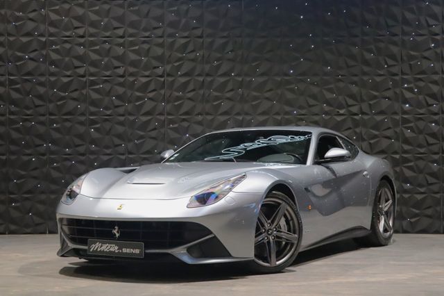 Ferrari F12 Berlinetta - Carbon - Display - Low Mileage