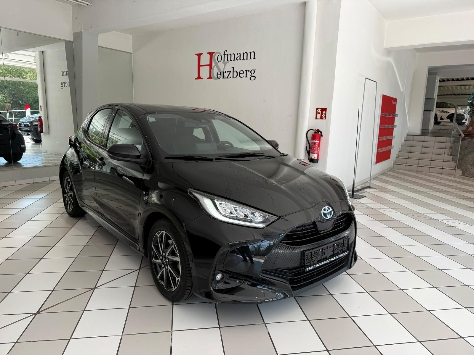Toyota Yaris Hybrid 1.5 VVT-i Team Deutschland