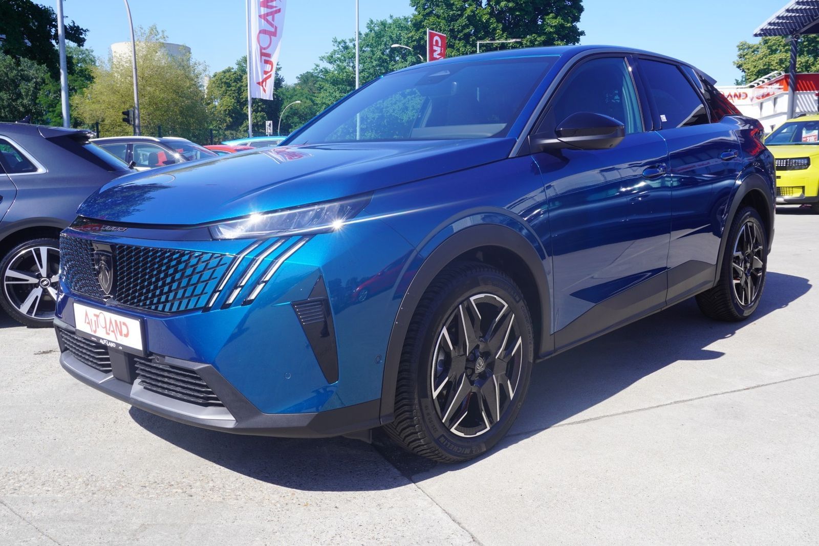 Peugeot 3008 1.2 Hybrid 145 Aut. LED ACC Navi 360° imagem 2