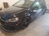 Volkswagen Golf 2.0 TSI DSG 4MOTION BMT R R - Gebrauchtwagen in Recklinghausen