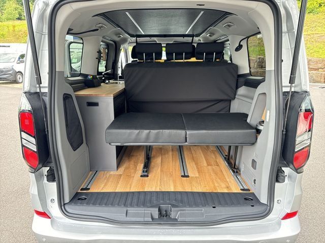 Fahrzeugabbildung Ford Tourneo Custom 2.0   320 L1 Titanium #VANNEXT