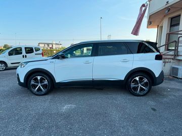 Peugeot 5008 - 4