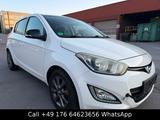 Hyundai i20 FIFA World Cup Edition Motorproblem - Hyundai i20 Unfallwagen