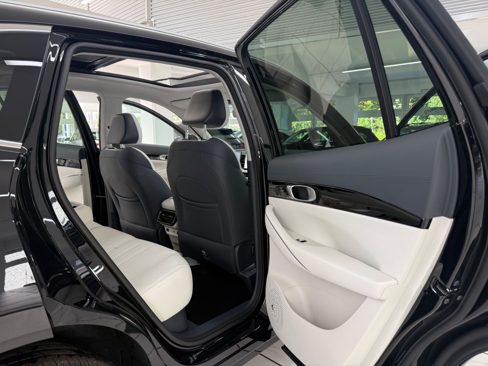 Geely E5 - Bild 9