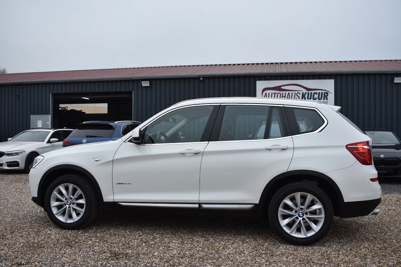 Fahrzeugabbildung BMW X3 xDrive 30 d X Line AHK Navi Leder 1. Hand