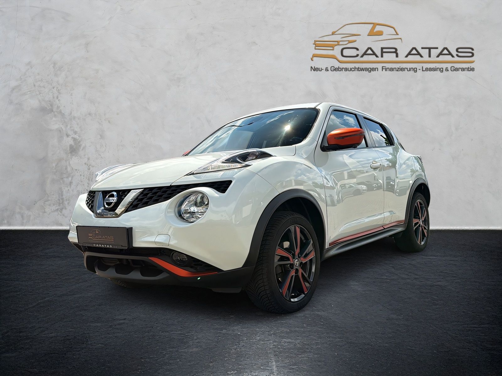 Fahrzeugabbildung Nissan Juke 1.6 TEKNA AUT. KEYLESS 360° KAM NAVI LEDER