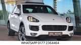 Porsche Cayenne S /PANORAMA/RF CAM/20ZOLL - Porsche Cayenne mit Benzin-Antrieb