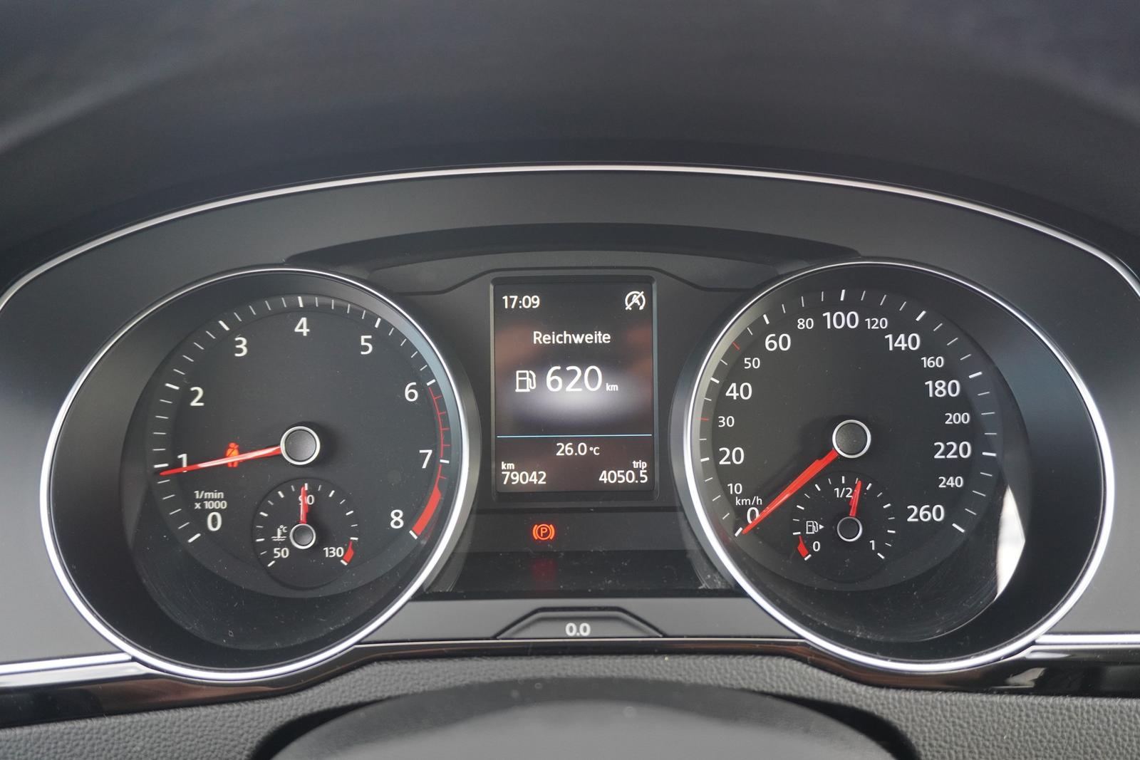 Volkswagen Passat 1.5 TSI Elegance LED Sitzheizung, миниатюра 22